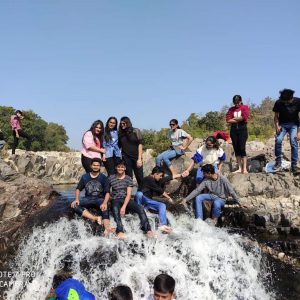 Bakor waterfall wanderama